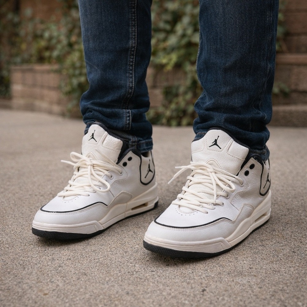 Nike Jordan Courtside 23 Jordan Courtside White Leather AR1000-100, Size 8.5 - Picture 1 of 8